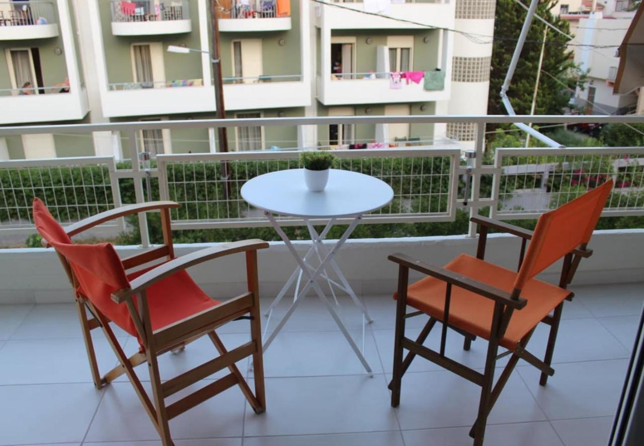 Zoe Apartments Толон Екстериор снимка