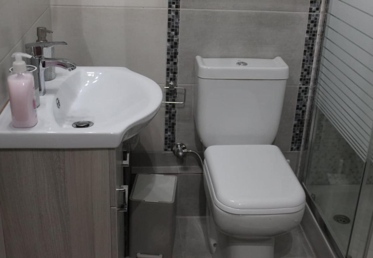 Zoe Apartments Толон Екстериор снимка